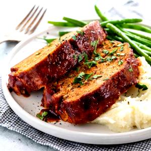 1 tray (374 g) Ultra Umami Turkey Meatloaf
