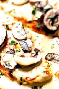 1 tray (403 g) Chicken Marsala with Mashed Cauliflower