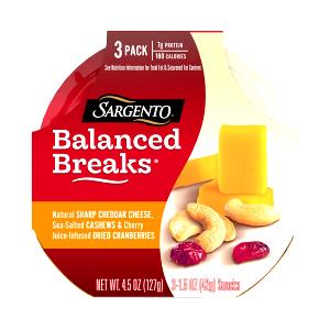 1 tray (43 g) Balanced Breaks Natural Sharp Cheddar Cheese with Cashews and Cranberries