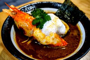 1 trio meal Bangkok Curry Trio with Shrimp