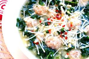 1 tub Italian Wedding Soup (Large)