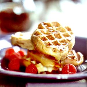 1 waffle (45 g) French Toast Waffle
