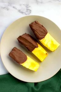 1 wedge Chocolate Dipped Pineapple Wedge