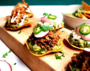 1 Whole (130.5 G) Tostada with Guacamole