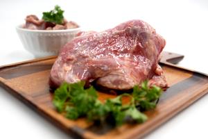 1 Whole (222.0 G) Beef Pancreas, cooked