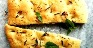 1 Whole (6" Dia) Italian Flatbread Focaccia
