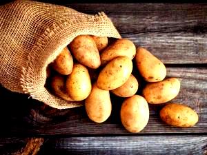 1 Whole, Medium (213.0 G) Potato, raw