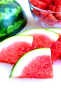 1 Whole Round Slice (1" Thick) Watermelon