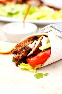 1 wrap (442 g) Mediterranean Roasted Chicken Pita (Shawarma)