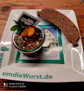 1 Wurst Bratwurst (Brotwurst)