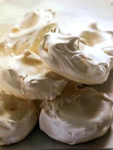 10 meringues (10 g) Meringues