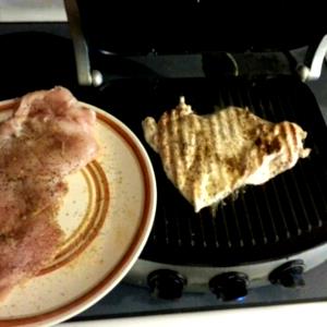 10 Oz Chicken Breast Entree