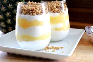 10 Oz Roasted Pineapple & Currant Parfait Plain