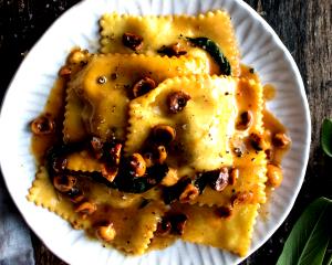 10 pieces (146 g) Butternut Squash Ravioli