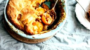 100 G Apricot Cobbler