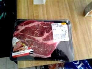 100 G Beef Chuck (Arm Pot Roast, Trimmed to 1/8" Fat, Choice Grade, Cooked, Braised)