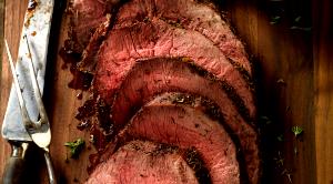 100 G Beef Tip Round (Trimmed to 1/4" Fat, Cooked, Roasted)