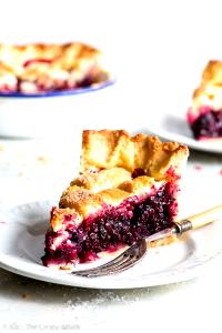 100 G Blackberry Pie (Individual Size or Tart)
