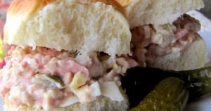 100 G Bologna Sandwich with Spread