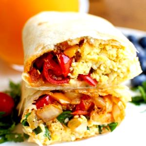 100 G Burrito with Eggs, Sausage, Cheese and Vegetables