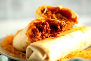 100 G Burrito with Pork and Beans