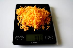 100 G Cheese with Nuts