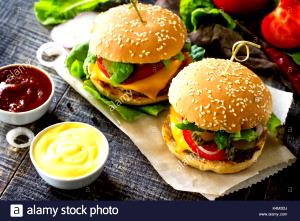 100 G Cheeseburger (Double Patty with Condiments and Vegetables)