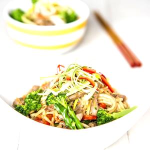 100 G Chicken or Turkey Chow Mein or Chop Suey with Noodles