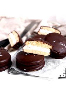 100 G Chocolate-Marshmallow Pie