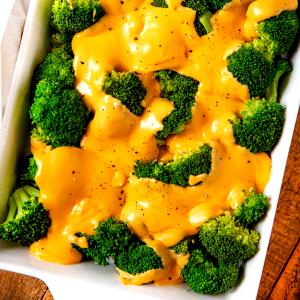 100 G Cooked Broccoli with Cheese Sauce (from Frozen)
