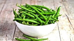 100 G Cooked Cowpeas with Snap Beans (Fat Not Added in Cooking)