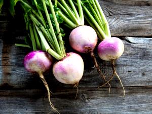 100 G Cooked Turnip Greens with Roots (Fat Not Added in Cooking)