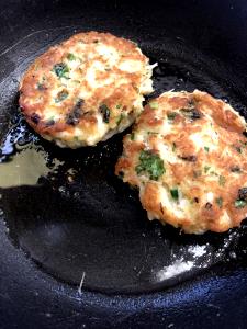 100 G Crab Cake