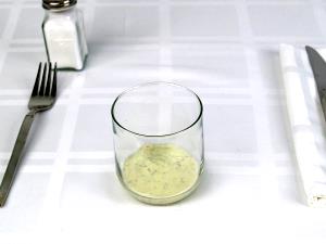 100 G Creamy Dressing (made with Sour Cream and/or Buttermilk and Oil)
