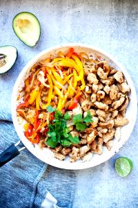 100 G Fajita with Chicken and Vegetables