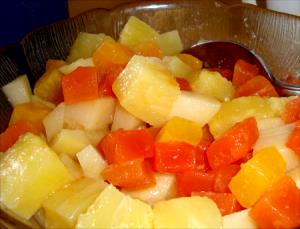 100 G Fruit Cocktail (Peach and Pineapple and Pear and Grape and Cherry) (Solids and Liquids, Light Syrup, Canned)