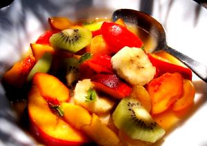 100 G Fruit Salad (without Citrus Fruits)