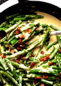 100 G Green String Beans Creamed or with Cheese Sauce (Canned)