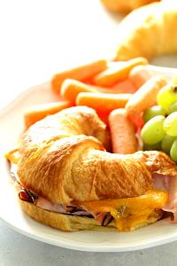 100 G Ham and Cheese Croissant Sandwich