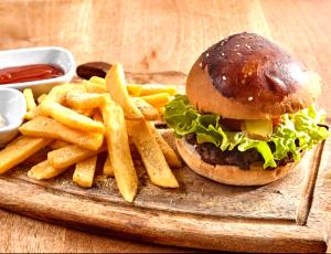 100 G Large Hamburger
