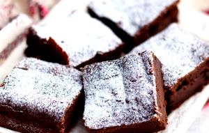 100 G Lowfat Brownie with Icing
