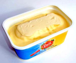 100 G Margarine (Vegetable Oil Spread, 60% Fat, Stick, Tub, Bottle)