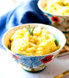 100 G Mashed Potato not Made with Milk or Fat (from Fresh)