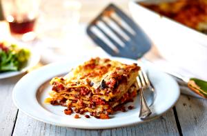100 G Meatless Lasagna with Vegetables