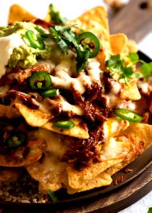 100 G Nachos with Chicken or Turkey and Cheese