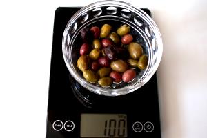 100 G Olives
