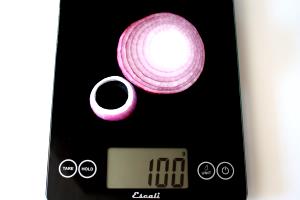 100 G Onions