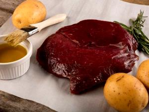 100 G Ostrich Strip (Outside, Cooked)