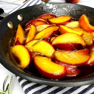 100 G Peach Drained Solids (Cooked or Canned)