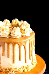 100 G Peanut Butter Cake with Icing